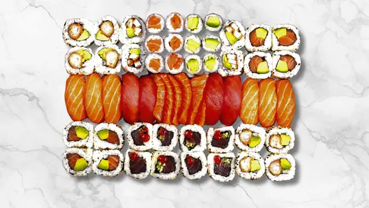 6pc salmon nigiri, 4pc tuna nigiri, 6pc salmon sashimi, 8pc dynamite roll, 8pc salmon uramaki, 8pc prawn katsu & avocado