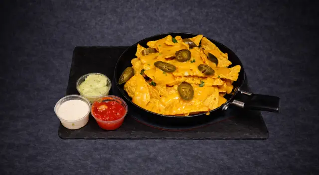 Cheesy Nachos