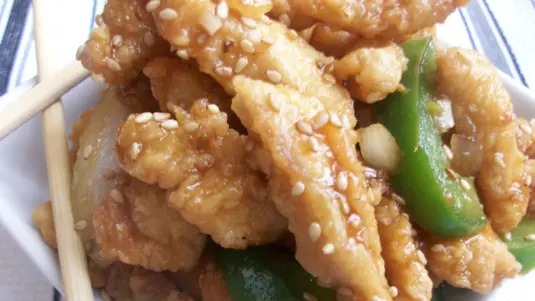 Smoked Shredded Chicken - Thai Restaurant Collection in Streatham Vale SW16