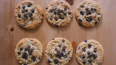 Warm & Crunchy Cookies