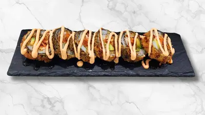 Salmon Crunchy Big Roll