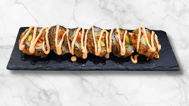 Salmon Crunchy Big Roll