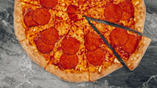 Vegan Pepperoni 🍃 - Pizza Delivery in Rye Park EN11