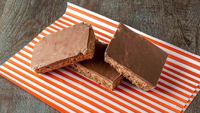 Mars Bar Crispy Slice