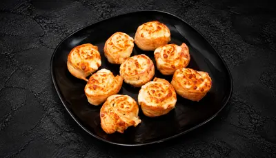 Spiral Dough Balls (Garlic & Cheese)