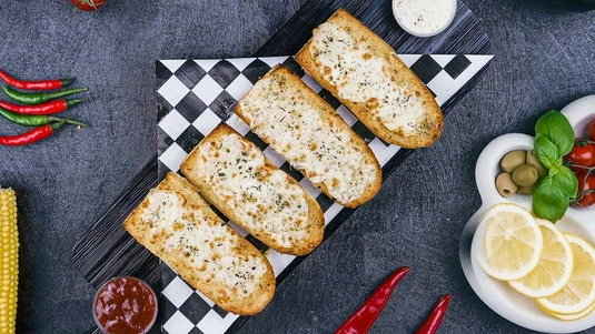 Cheesy Garlic Bread Ⓥ - Halal Cambridge Collection in Newtown CB2