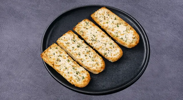 Cheesy Garlic Bread Ⓥ