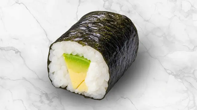 Avocado Cheese Hosomaki