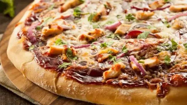 Pazza Pizza