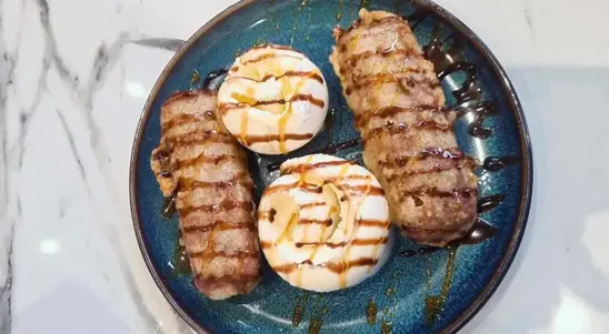 Fried Snickers with Ice Cream - Pies Collection in Hart Hill LU2