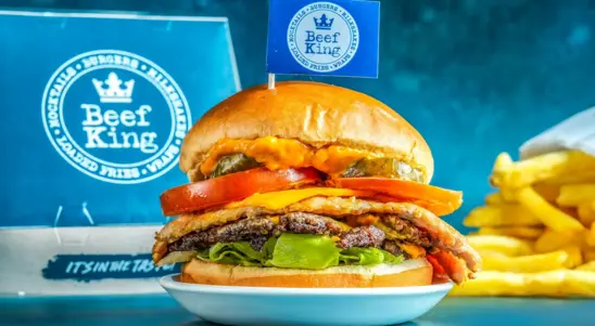 King Smash Classic Burger - Wraps Delivery in Stipers Hill LU6