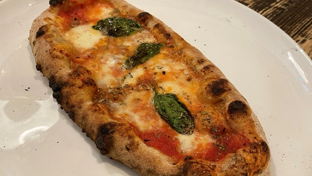 Focaccia Margherita