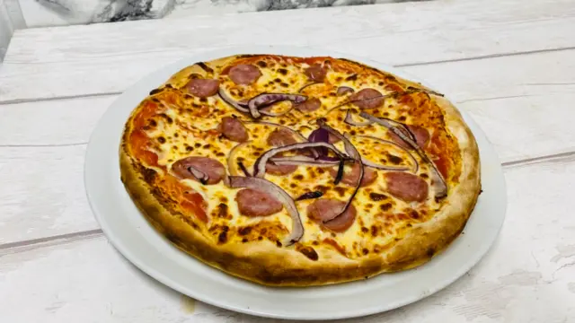 Salsiccia and Cipolla