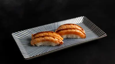 Salmon Aburi Nigiri 4 pieces