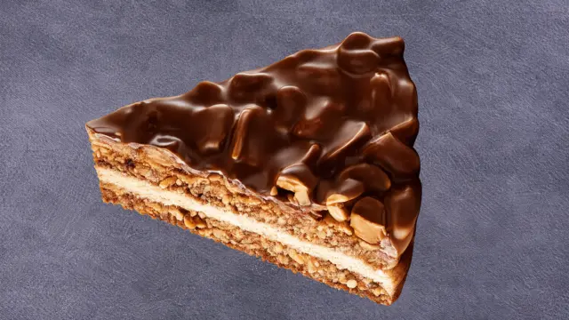 Almond Caramel Cake