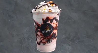 Snickers® Sundae