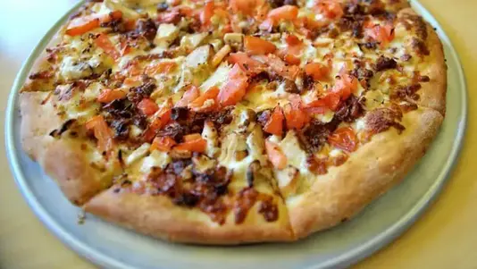 Tandoori Chicken Pizza
