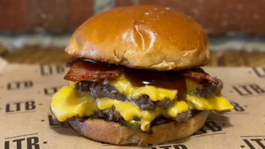 The BBQ Smash - Pulled Pork Collection in Braiswick CO4