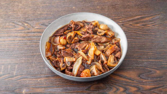 Beef with Mushrooms