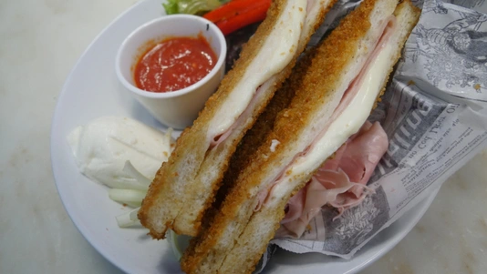 Mozzarella in Carrozza - Pizza Near Me Collection in Isle Of Dogs E14