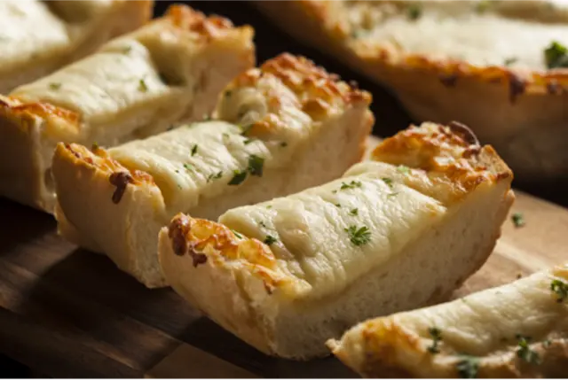 Garlic Bread with Cheese