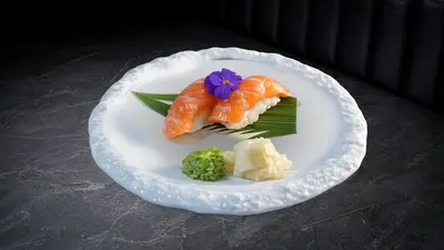 Sake - Salmon Nigiri