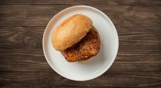 Chicken Fillet Burger - Fast Food Delivery in Under The Wood CT3