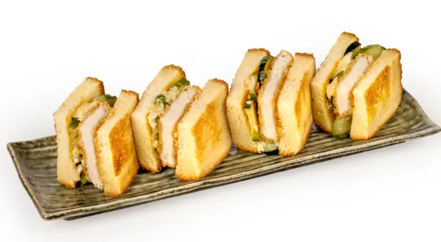 CHICKEN KATSU SANDO