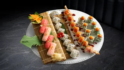 Party Sushi Box (64pcs)
