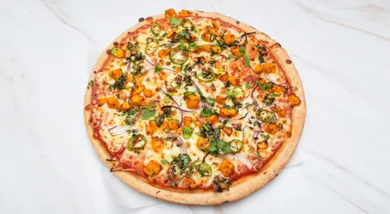 Coriander Chilli Chicken - Pizza Collection in Southcourt HP21