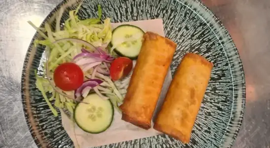 Vegetable Spring Roll - Chips Collection in Biscot LU3
