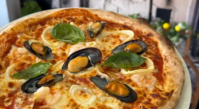 Pizza Mare