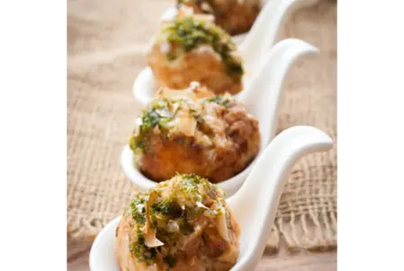 Takoyaki - Futomaki Collection in Bloomsbury WC1B