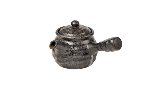 HOT GREEN TEA