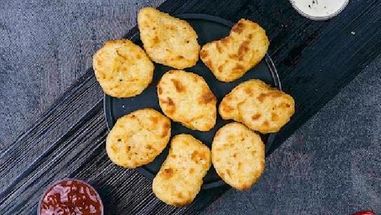 10 Chicken Nuggets - Halal Collection in Coldhams Common CB5