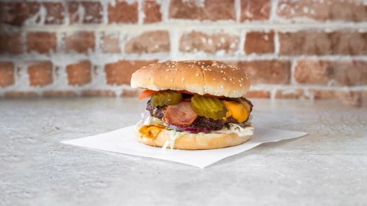 Smokey Bacon Cheese Burger - Hotdog Delivery in Hunnington B62