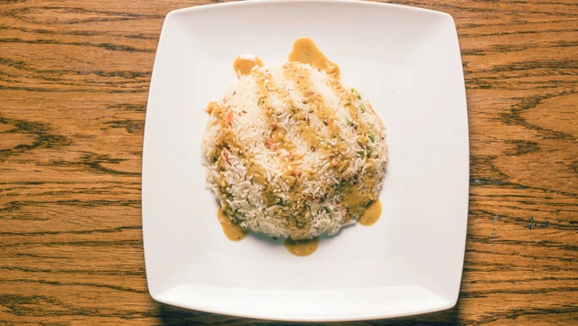 Zi's Rice with Coriander Sauce