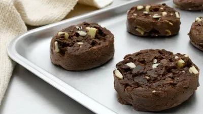 2 Double Chocolate Chip Cookies