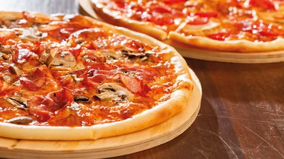 2x14" Pizzas