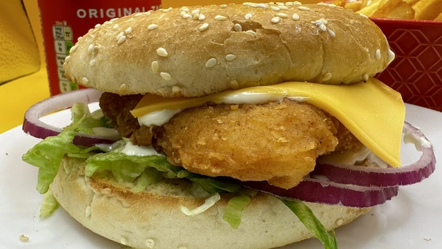 Chicken Cheese Burger
