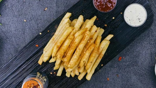 Piri Piri Chips Ⓥ - Halal Cambridge Delivery in Cambridge CB1