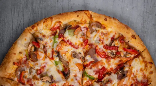 The Smokey Sausage - Pizza Collection in Limbury LU3