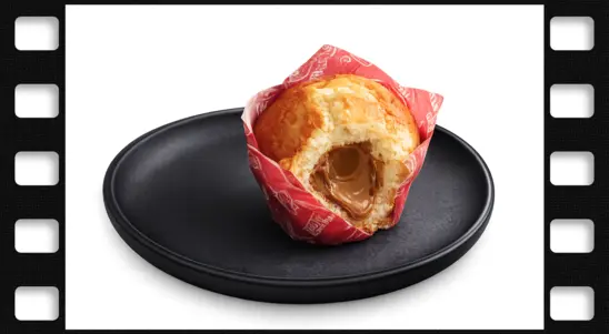 Lotus Biscoff Muffin - Sundaes Delivery in Dudley NE23