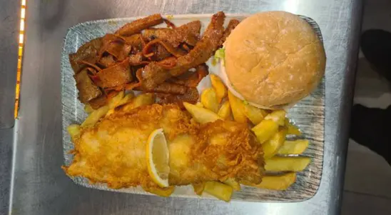 Hatter's Munch Box - Seafood Delivery in Someries LU2