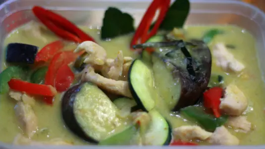 Thai Green Curry - Chicken - Tuk Tuk Delivery in Hawley Lane GU14