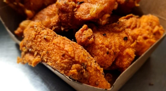 Crispy, tender strips served on their own, pick 
from one of our rich, bold flavours — delivery in Park Town