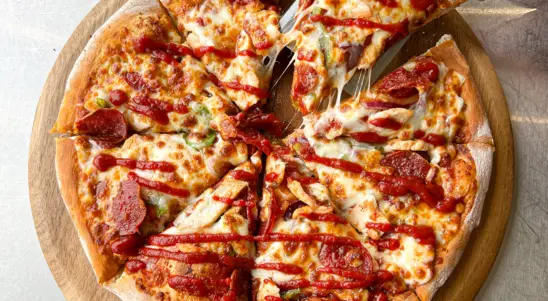 Sriracha Smile GF - Pizza Collection in Becontree RM9