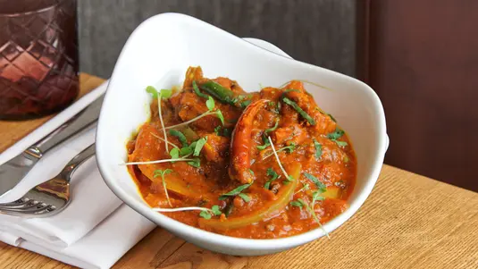 22A. King Prawn Saag 🌶🌶 - Curry Delivery in Aldgate EC3M