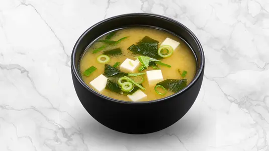 Traditional Japanese soup with tofu & seaweed. — delivery in Hornchurch RM11