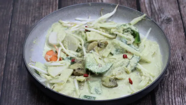 Mixed Vegetable Thai Green Curry 🌶🌶🍃